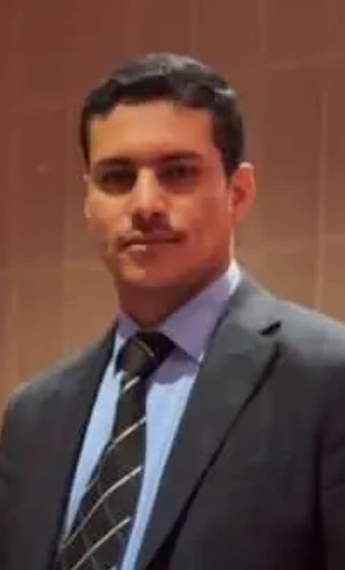 محمد الأمين شيخنا الطالب مصطف