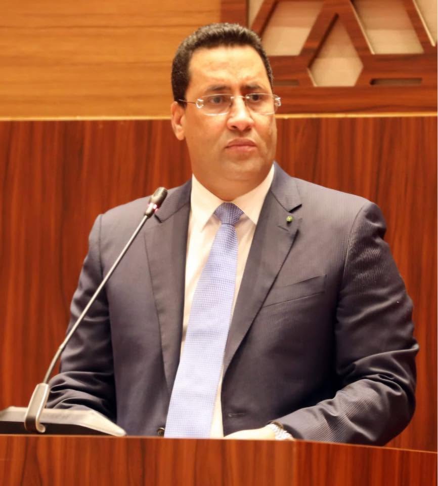 الوزير الأول: موريتانيا على أعتاب مضاعفة طاقتها التخزينية للمحروقات