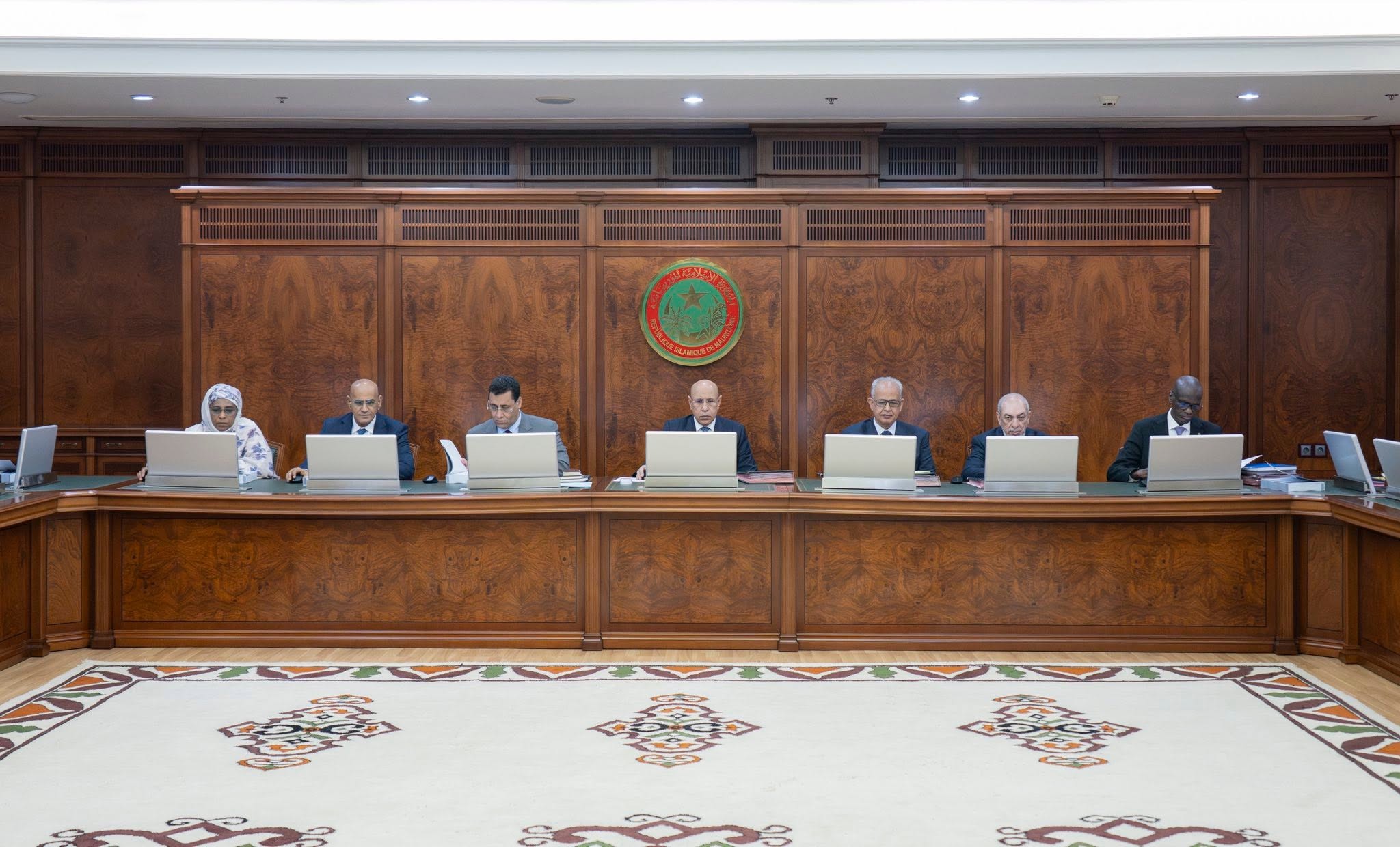 الحكومة تصادق على تعديل مرسوم هيكلة أسعار المحروقات