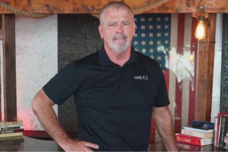 ضابط المخابرات الأميركية السابق دايل بريت بندلر