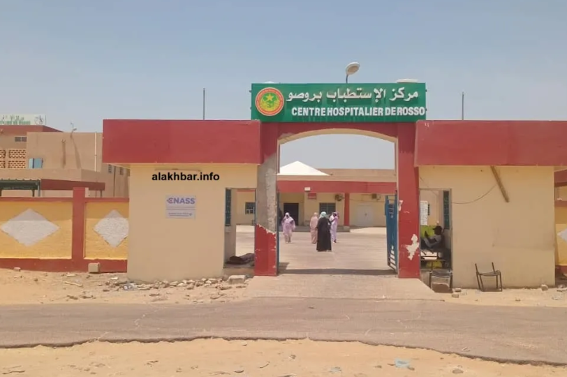 أخصائيو مستشفى روصو يلوحون بالإضراب احتجاجا على تأخر المستحقات