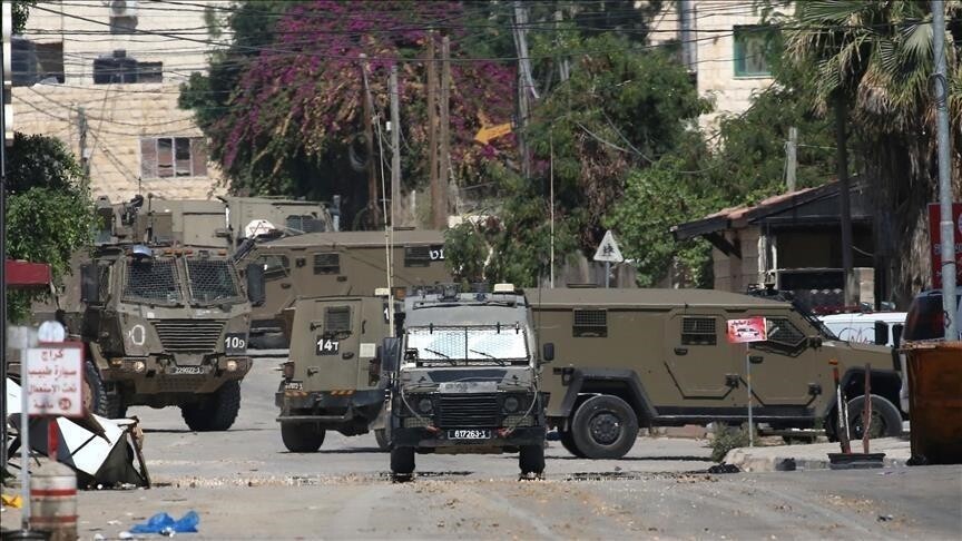 الضفة.. الجيش الإسرائيلي يصيب فلسطينيين بالاختناق ويعتقل طفلين