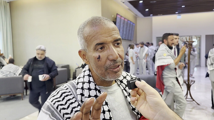 ناشط موريتاني بـ"أسطول الصمود": كلاب إسرائيلية أصابتني برأسي